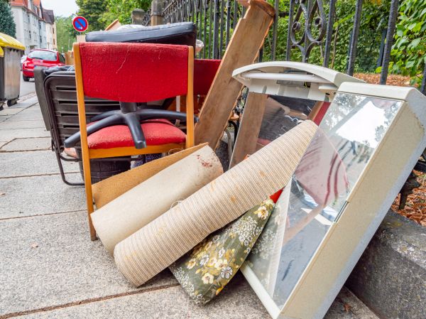 Residential Junk Removal in Kent