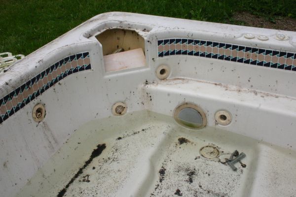 Hot Tub Removal in Kent